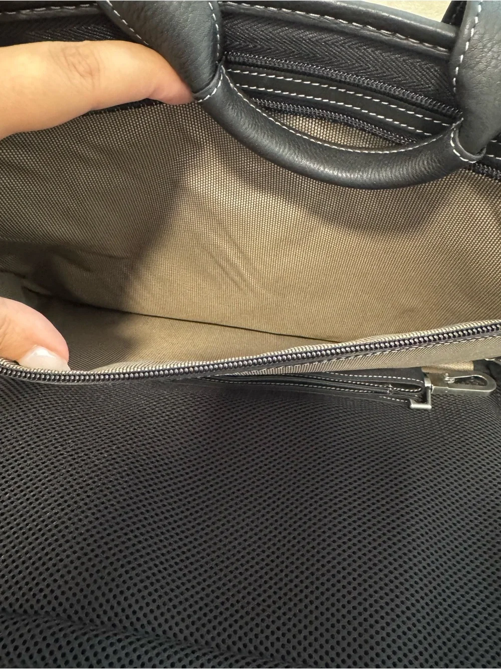 Men's Johnston & Murphy Black Leather Briefcase - Classic Work Bag